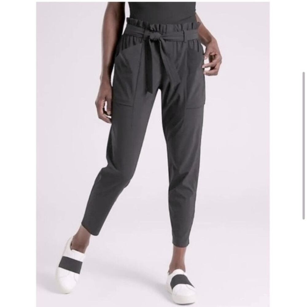 Athleta Women's Skyline Pants Paperbag Waist Belted Grey Size 8